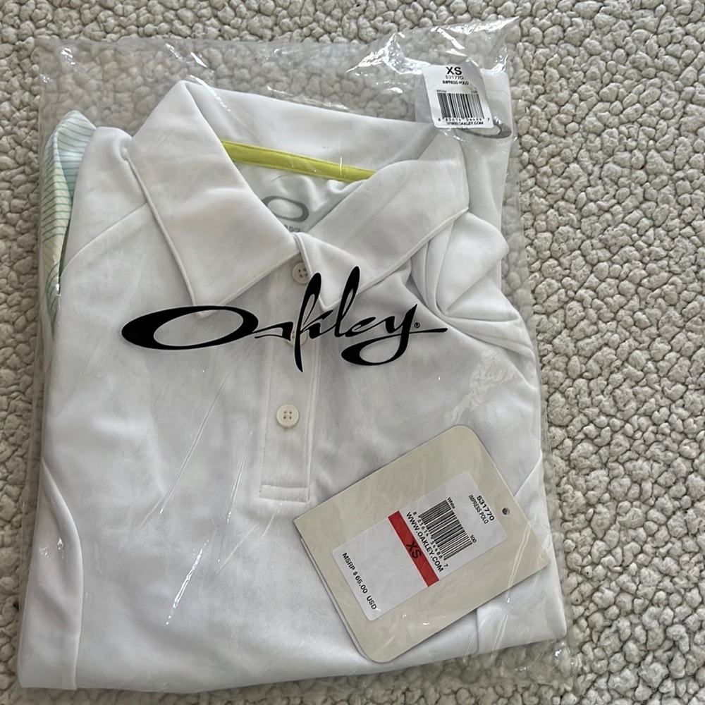 Oakley Polo XS NWT